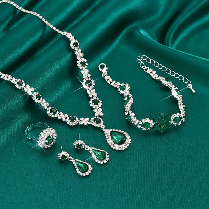 Conjunto de Joias Adriana Prateado